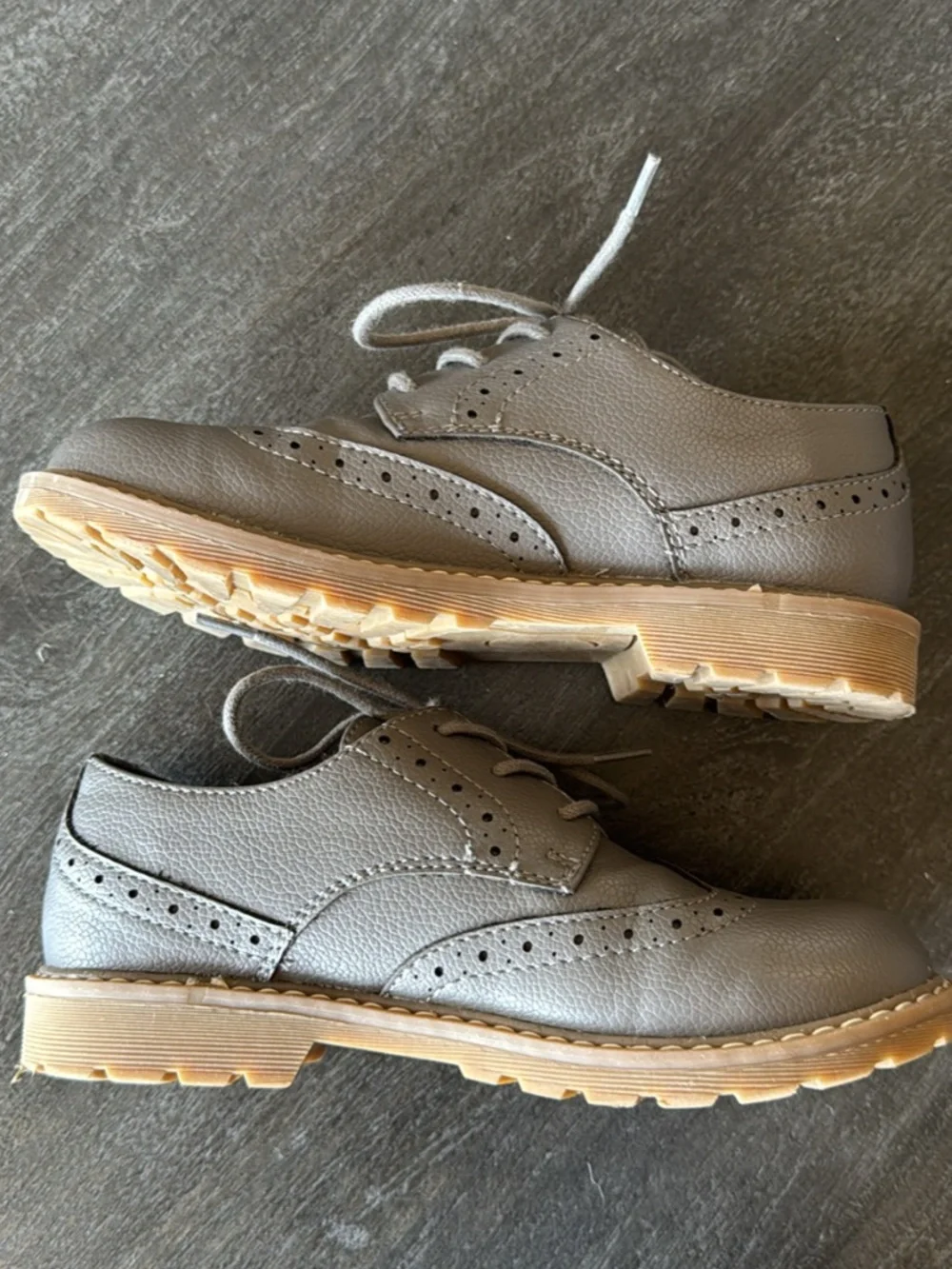Nordstrom Brand Boys Grey Oxford Dress Shoe Size 2